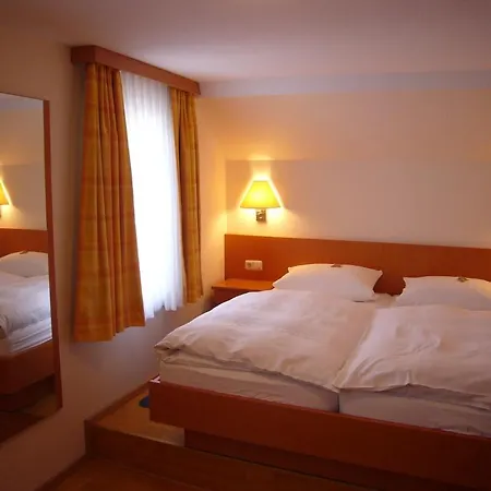 Deutsches Haus 2* Kaub