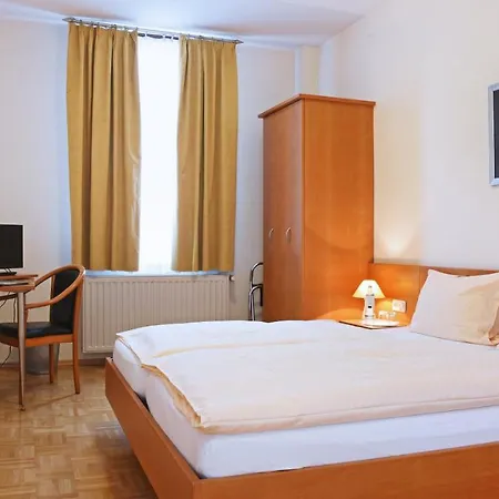 Deutsches Haus 2* Kaub