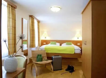 Deutsches Haus Hotel