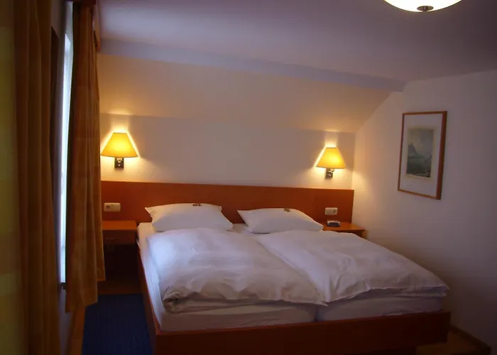 Hotell Deutsches Haus Kaub