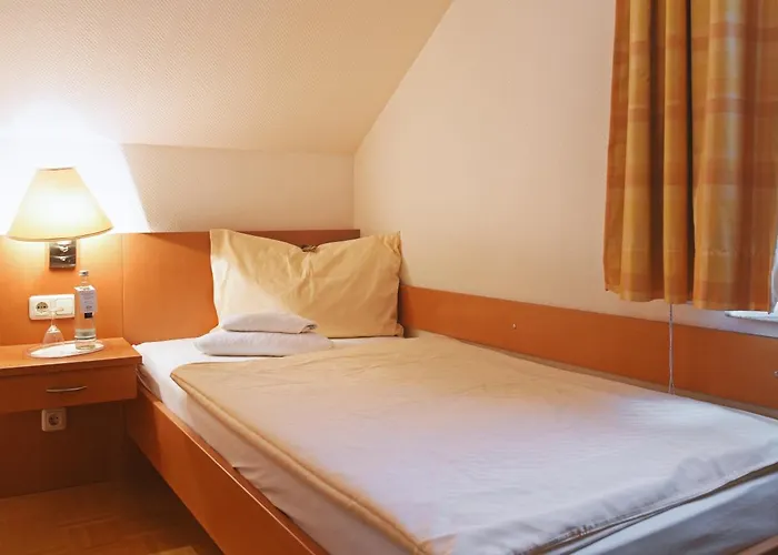 Hotell Deutsches Haus Kaub