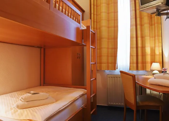 Deutsches Haus 호텔 2*